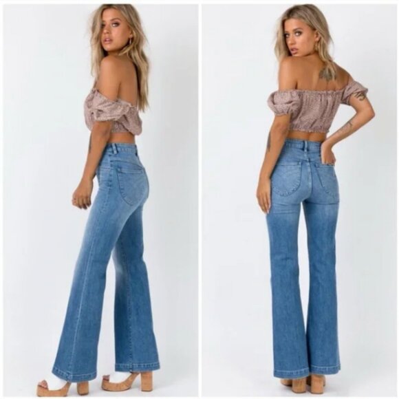 Rolla's Eastcoast Flare Jeans in Karen Blue - Picture 2 of 16